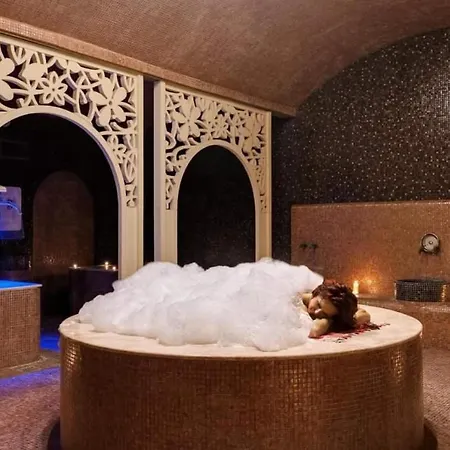 Luxury Barcelo Royal Private شقة *