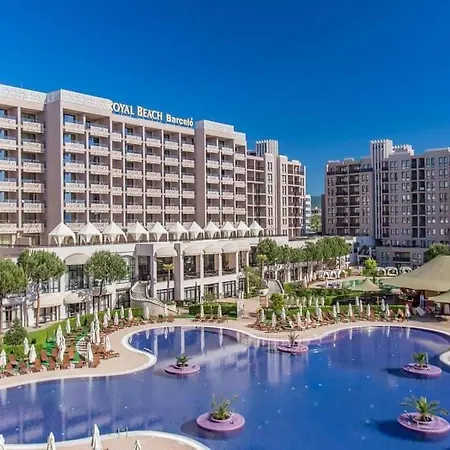 Luxury Barcelo Royal Private ساني بيتش