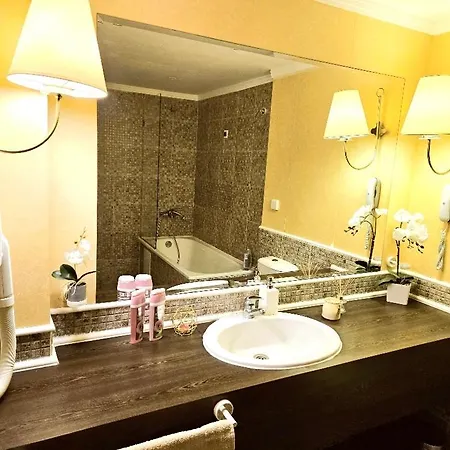 Luxury Barcelo Royal Private Apartment